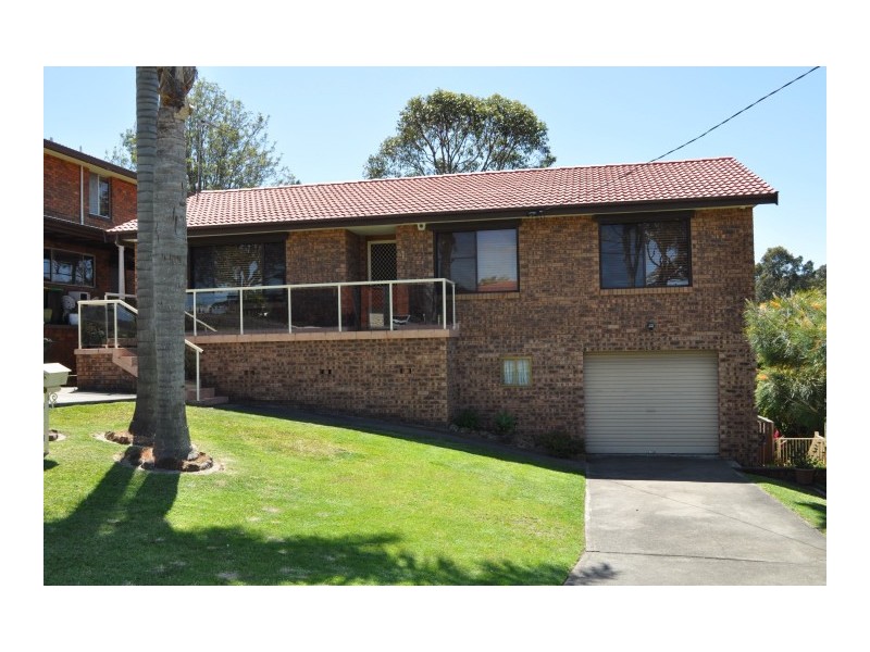 4 Water Street, Forster NSW 2428