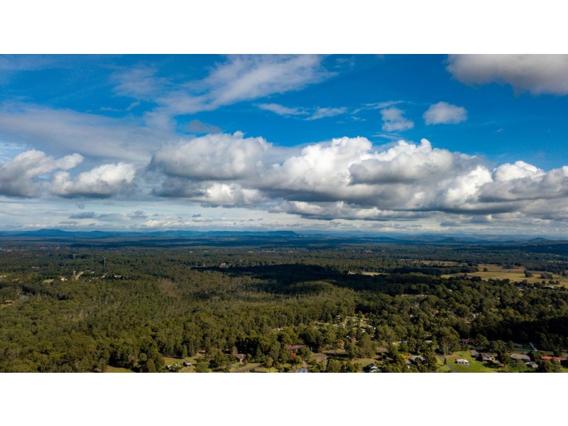 9 Oakview Drive, Hallidays Point NSW 2430