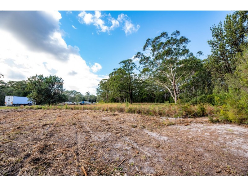 9 Oakview Drive, Hallidays Point NSW 2430