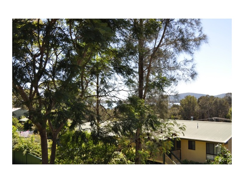 18 Emerald Place, Green Point NSW 2428