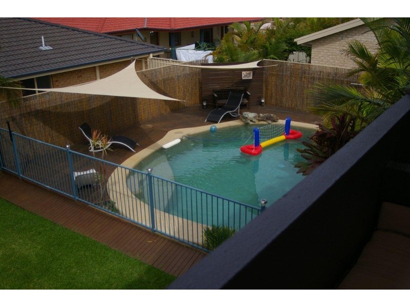 8 Caryota Place, Forster NSW 2428