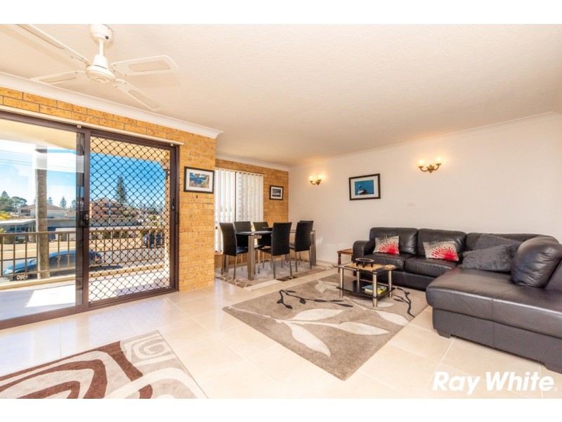 2/34A Parkes Street, Tuncurry NSW 2428