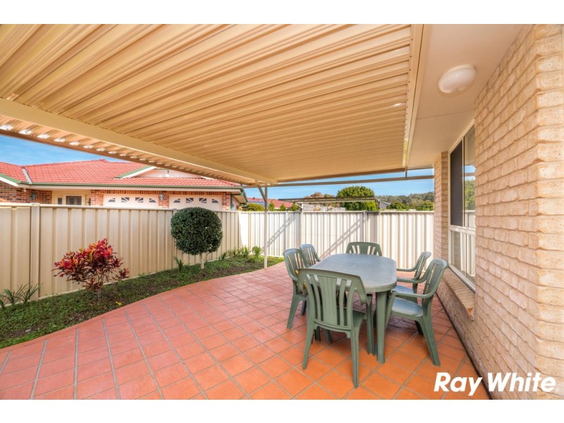 2/7 Arenga Court, Forster NSW 2428