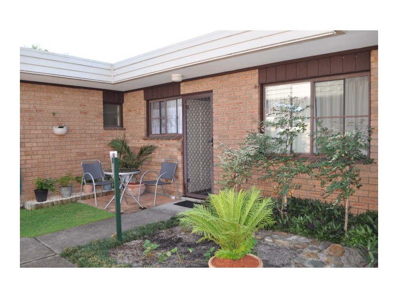 4/14-16 Robert Street, Forster NSW 2428