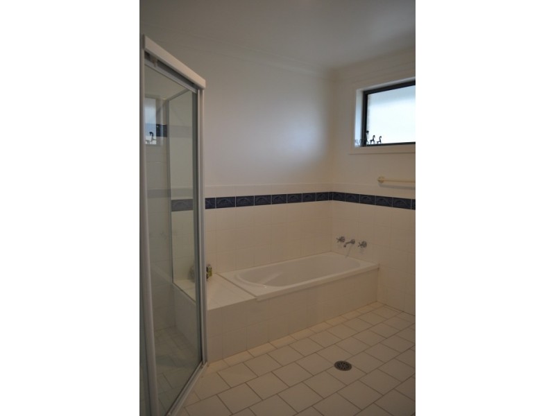 55 Amanda Cres, Forster NSW 2428