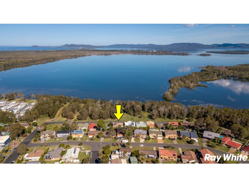 56 Pipers Bay Drive, Forster NSW 2428