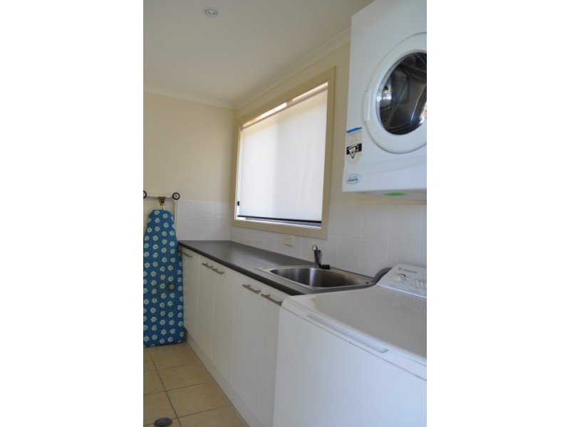 1/3 Michele Cres, Forster NSW 2428