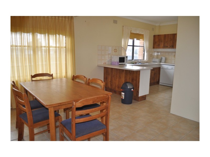 3/23-25 Lake Street, Forster NSW 2428