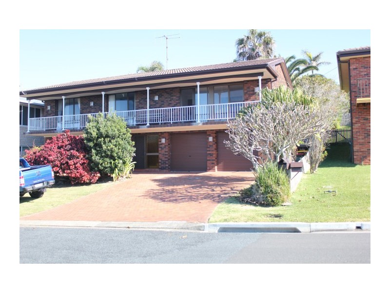 5 Burgess Road, Forster NSW 2428