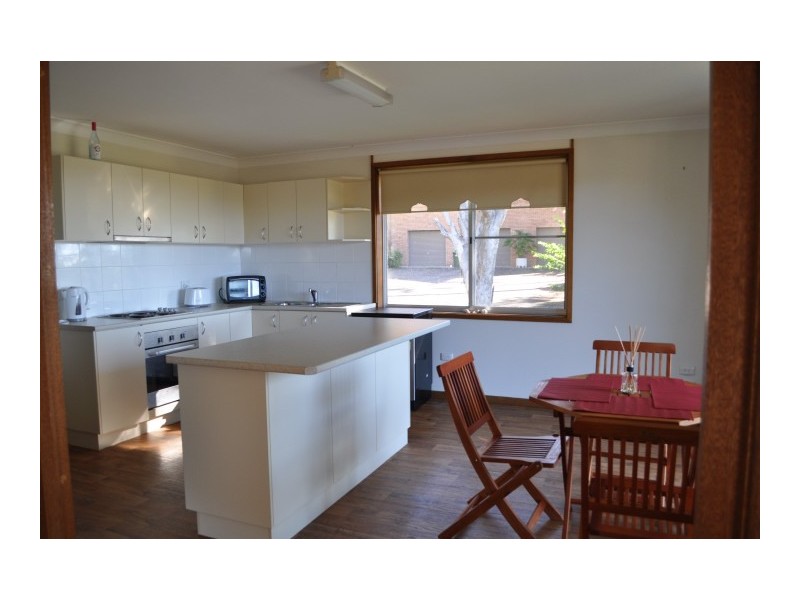 27 Leguna Cres, Forster NSW 2428