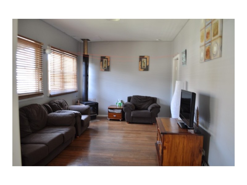 2 Peel Street, Tuncurry NSW 2428