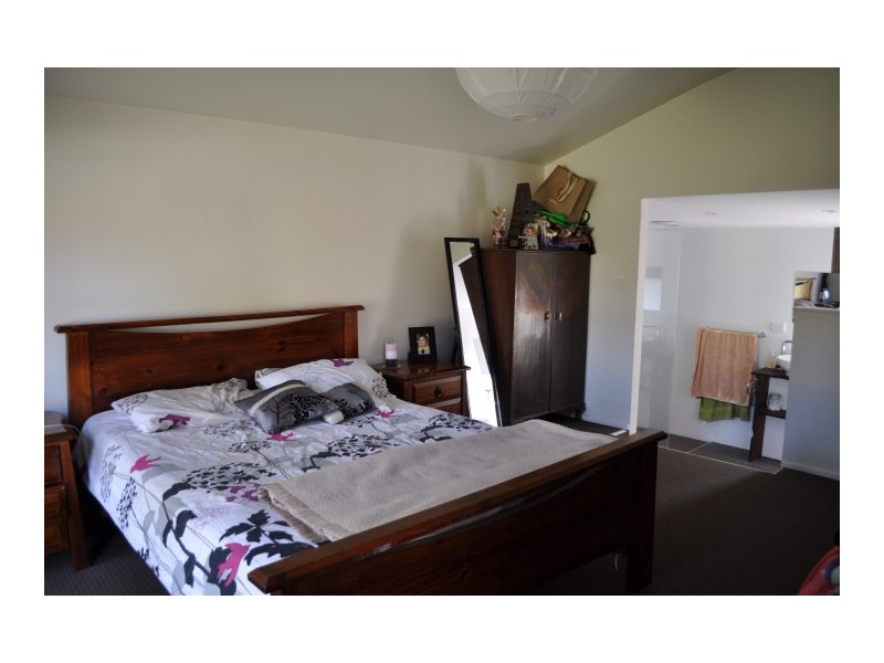 2 Peel Street, Tuncurry NSW 2428