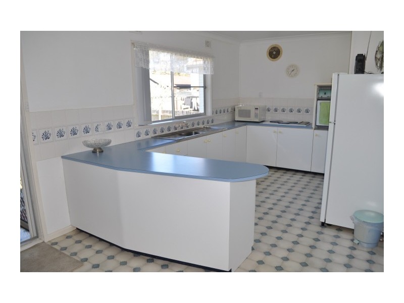 8 Maneela Street, Forster NSW 2428