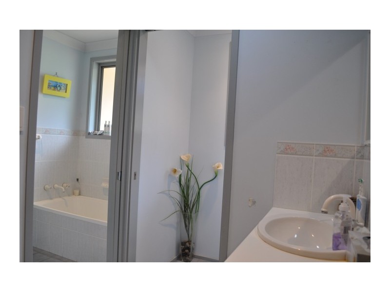 9 Tulloch Road, Tuncurry NSW 2428