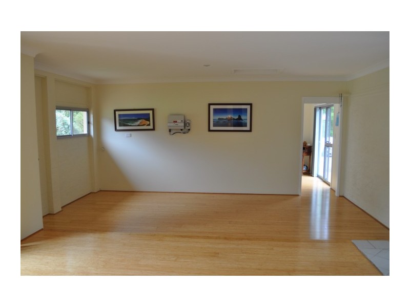 9 Tulloch Road, Tuncurry NSW 2428