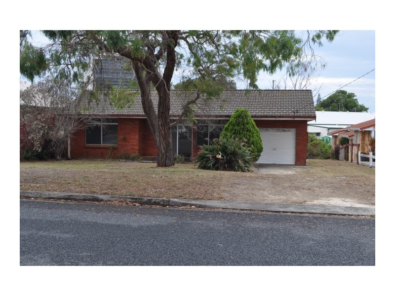 37 Bent Street, Tuncurry NSW 2428