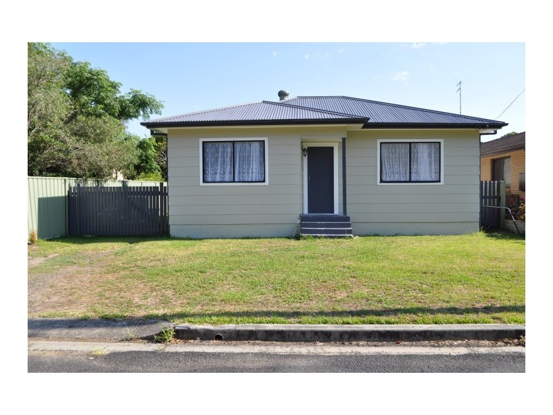 19 Townsend Street, Forster NSW 2428