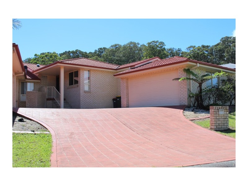 2/1  Caryota Place, Forster NSW 2428