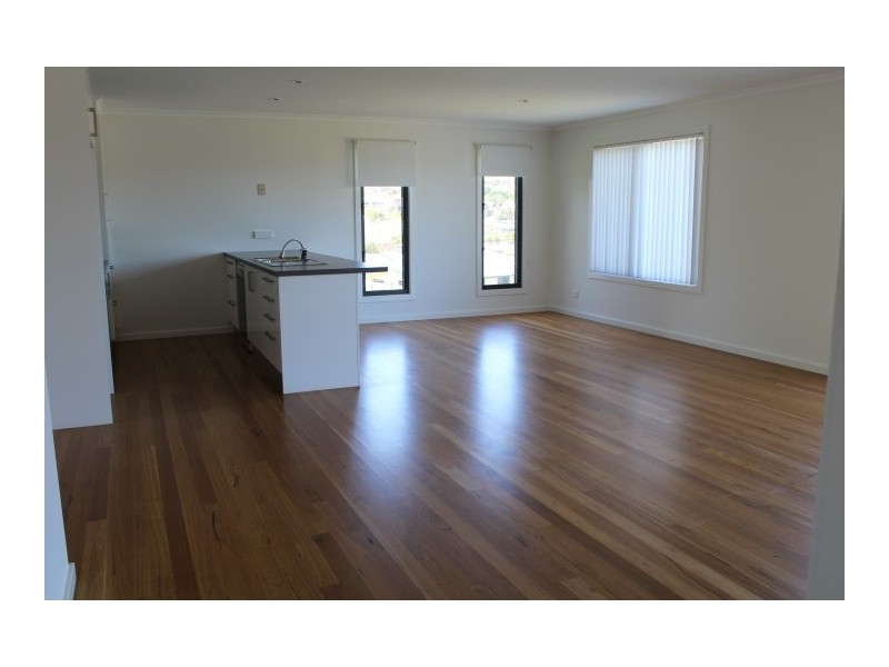 10 Manara Cres, Forster NSW 2428