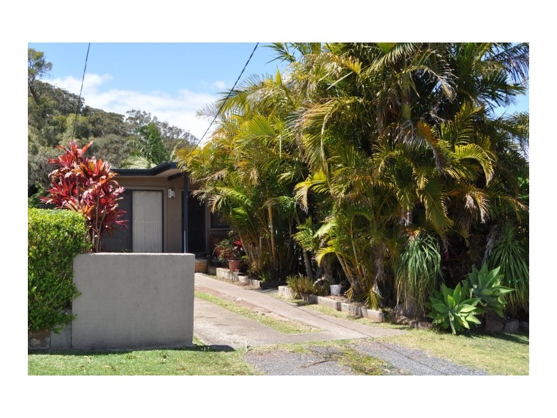 50 Surfview Ave, Forster NSW 2428