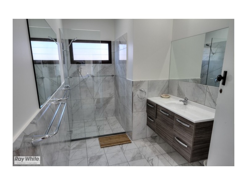 18 Cliff Road, Forster NSW 2428