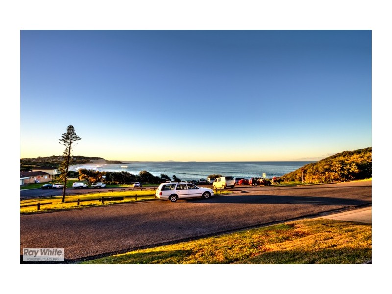 18 Cliff Road, Forster NSW 2428