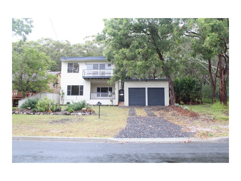 137 Greenpoint Drive, Forster NSW 2428