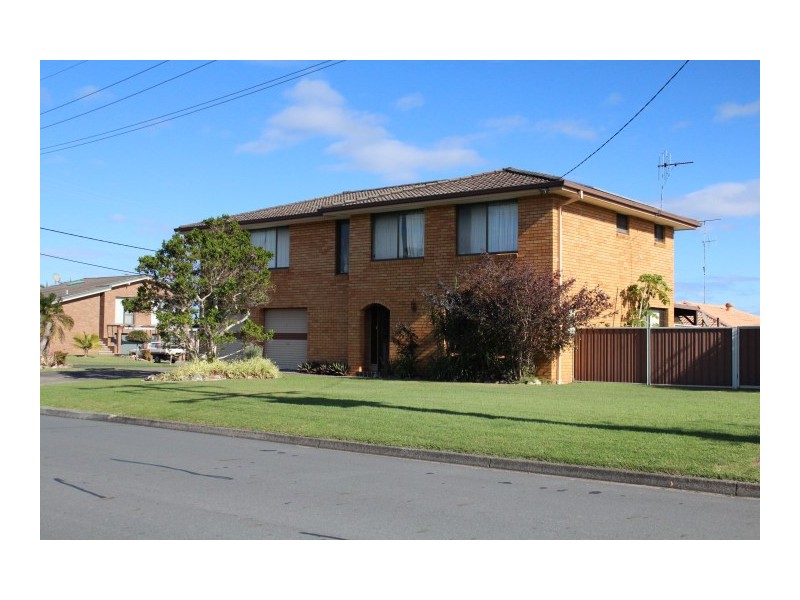 23 Carribean Ave, Forster NSW 2428