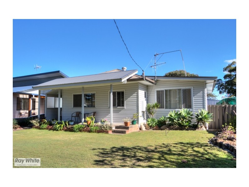 37 Beach Street, Forster NSW 2428