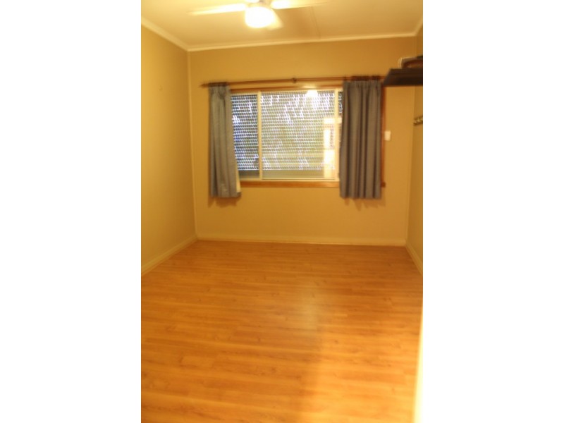 10 Wallis Street, Tuncurry NSW 2428