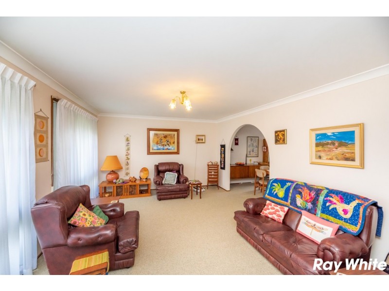 8 Pipers Bay Drive, Forster NSW 2428
