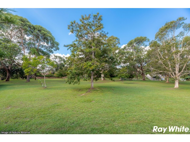 8 Pipers Bay Drive, Forster NSW 2428