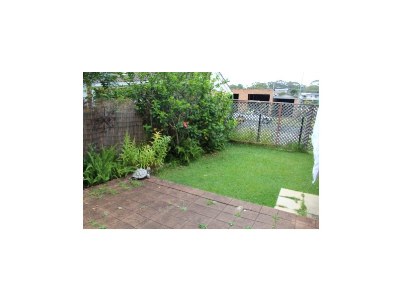 1/5 Fairway Cres, Forster NSW 2428