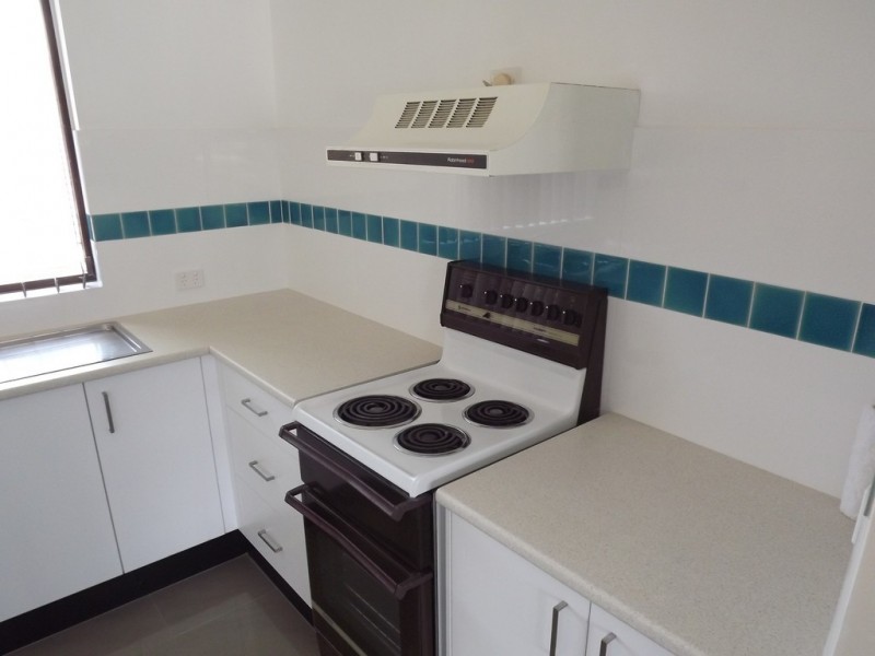 9/17 Lake St, Forster NSW 2428