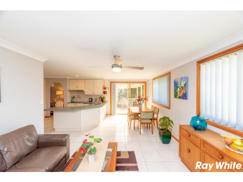 27 Karloo Street, Forster NSW 2428