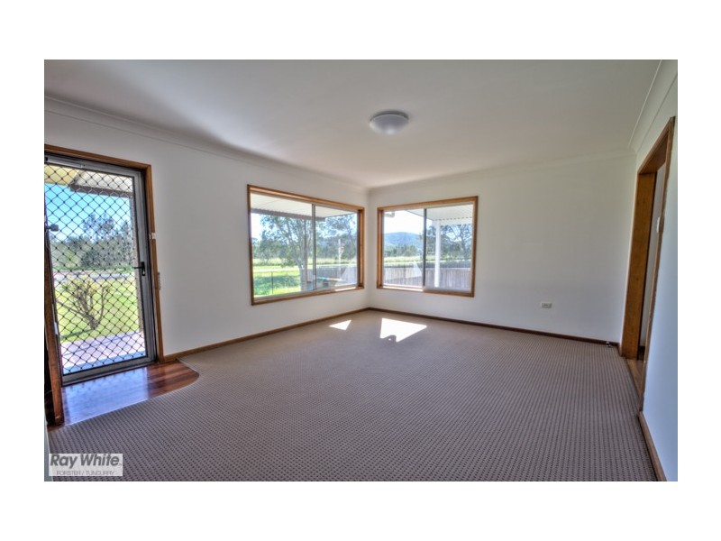 205 The Lakes Way, Forster NSW 2428