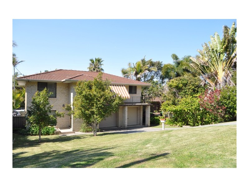 16 Underwood Road, Forster NSW 2428