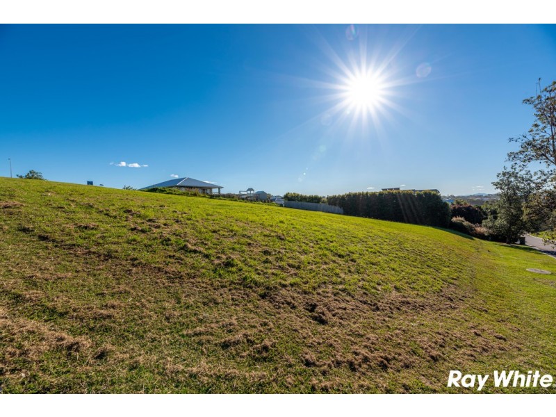 13 Glenelg Crescent, Red Head NSW 2430