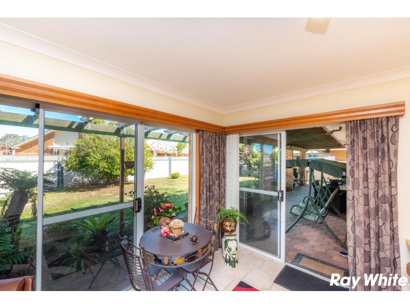 12 Flora Parade, Tuncurry NSW 2428
