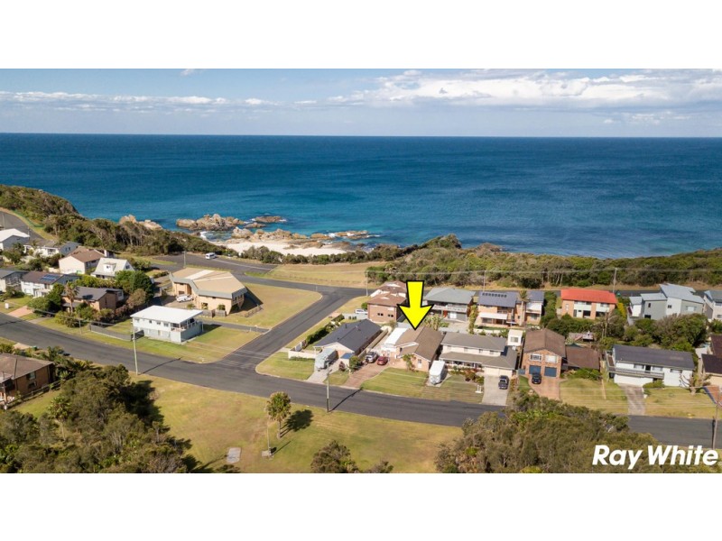 32 Lakeview Crescent, Forster NSW 2428