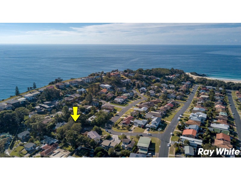 2/9 Lake Vista Crescent, Forster NSW 2428