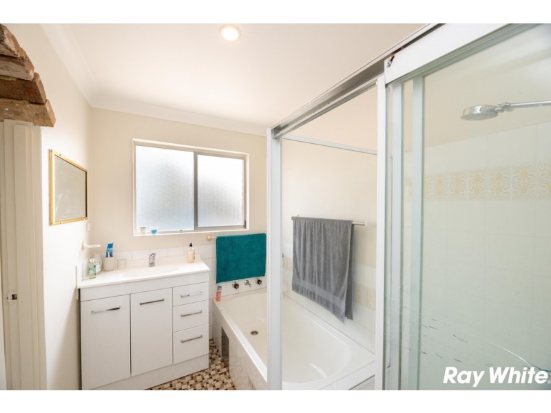 1/11-13 Lake Street, Forster NSW 2428