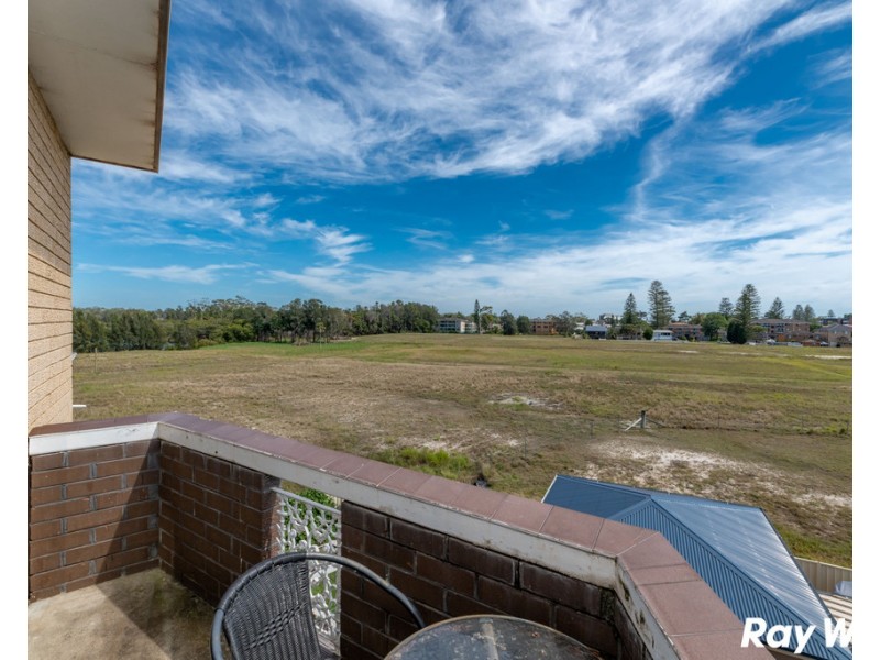 6/17 Point Road, Tuncurry NSW 2428