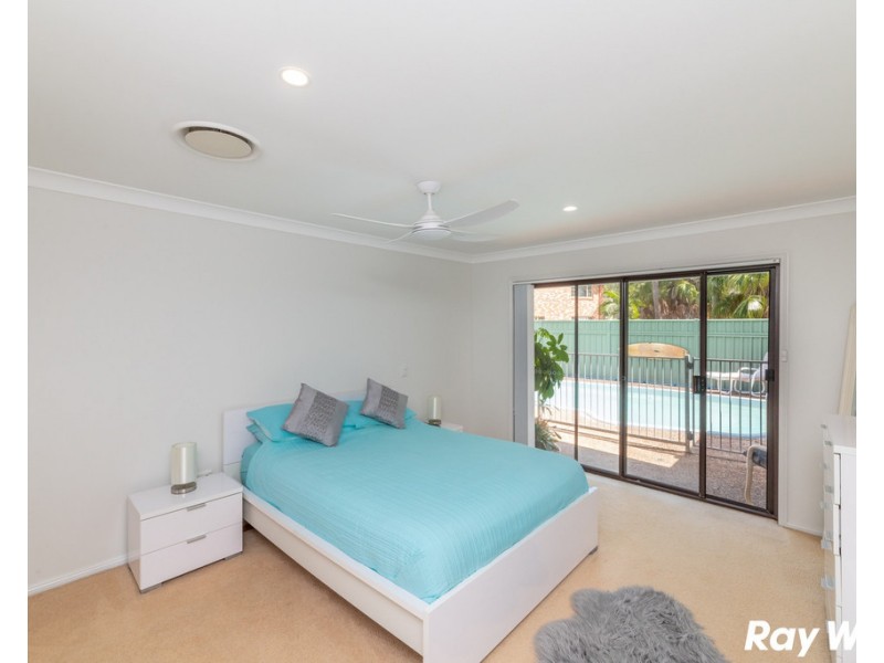 5 Lachlan Avenue, Tuncurry NSW 2428