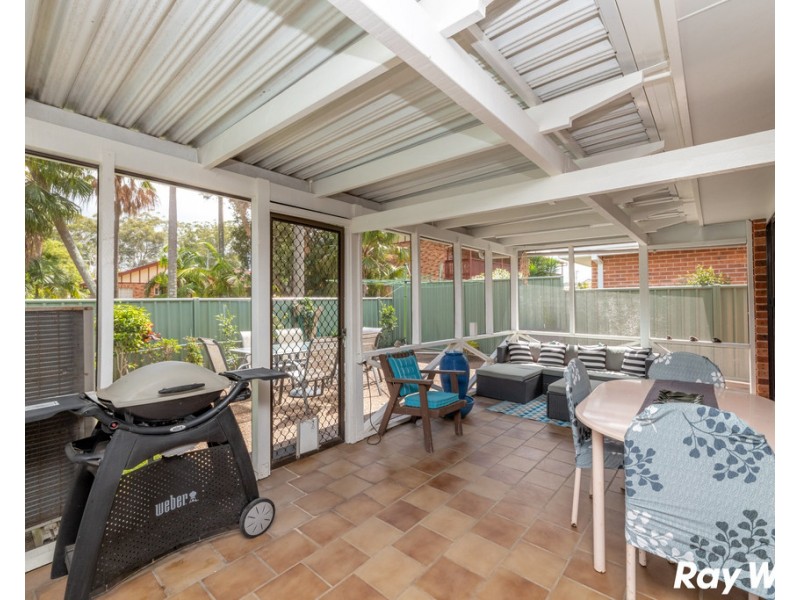 5 Lachlan Avenue, Tuncurry NSW 2428