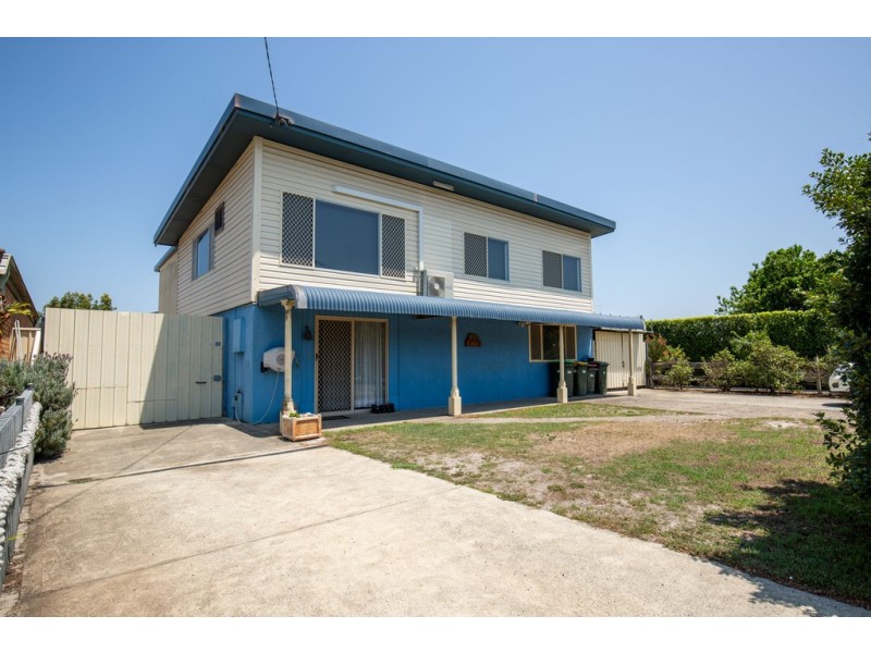256 The Lakes Way, Tuncurry NSW 2428