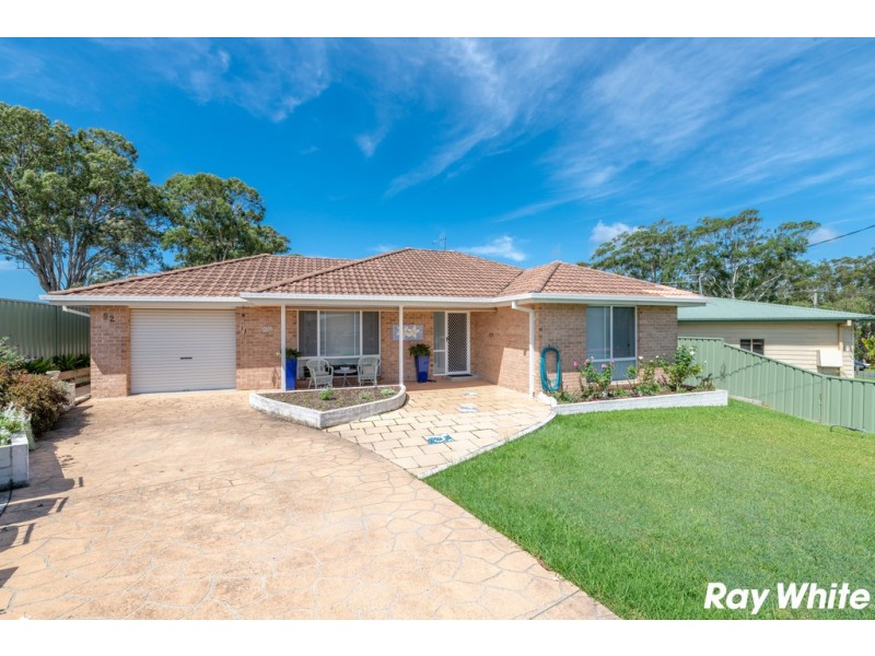 92 Green Point Dr, Green Point NSW 2428