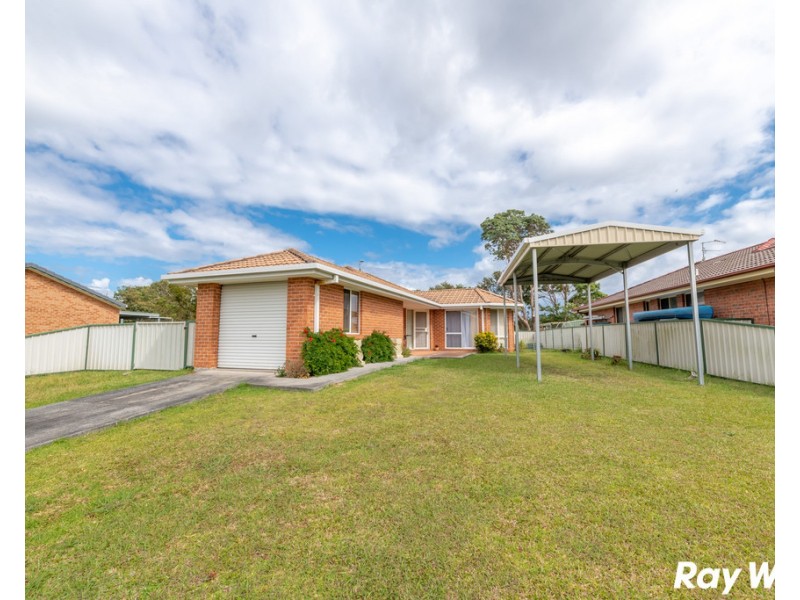 13 Eyre Crescent, Forster NSW 2428