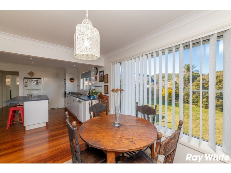 4 Burrawan Street, Forster NSW 2428
