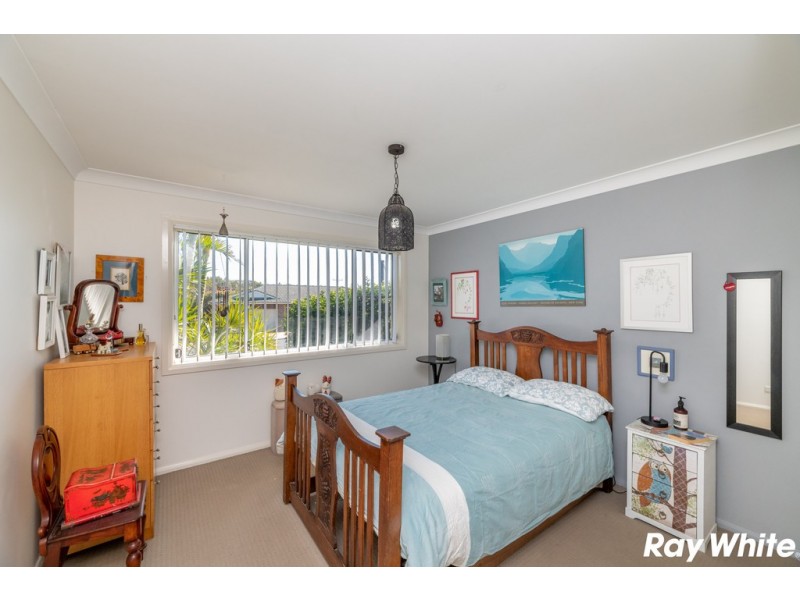 4 Burrawan Street, Forster NSW 2428